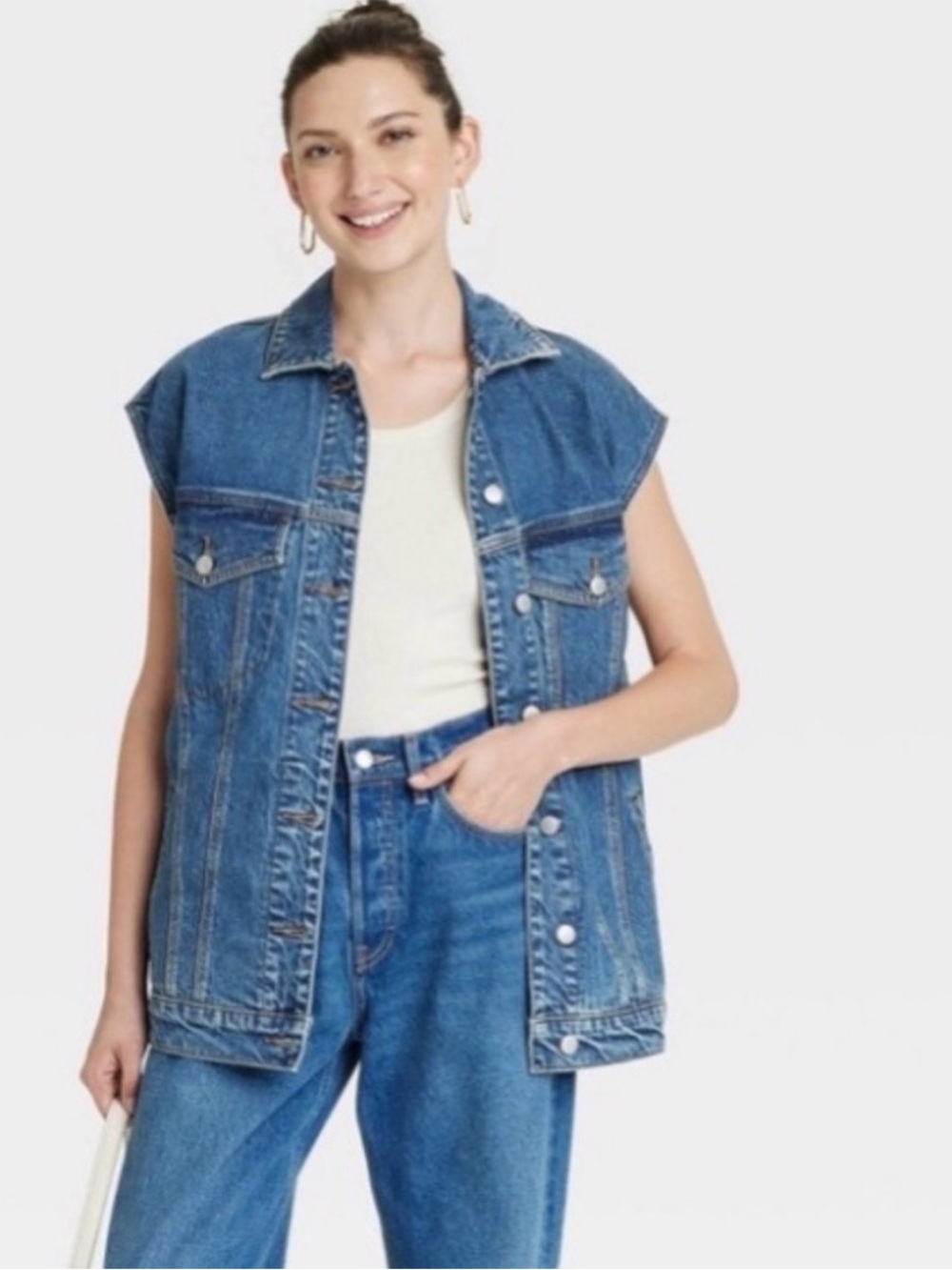 NWT Women’s Universal Thread 80s Baggy Denim Vest Blue XS Relaxed Button Front
